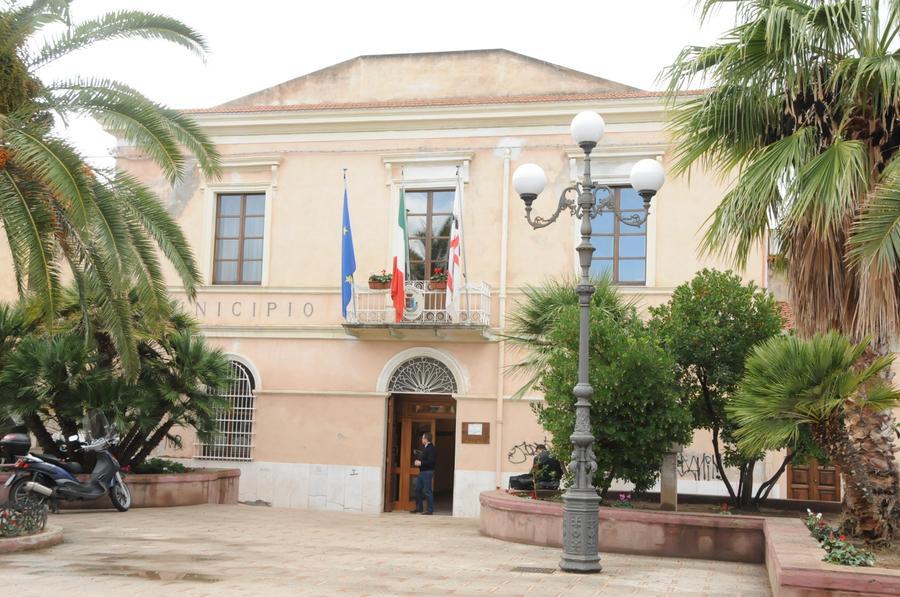 Stalking a un’assistente sociale di Sorso, a giudizio una donna di 58 anni