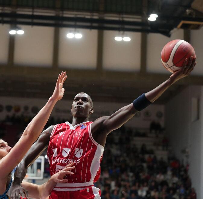 Unahotels all’attacco in laguna per affondare la Reyer Venezia