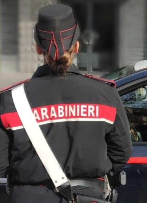 «Io sono il diavolo, la pagherai» E la perseguita: 48enne allontanato