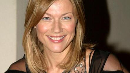 La trasformazione di Natasha Stefanenko, dalle passerelle alla scrittura