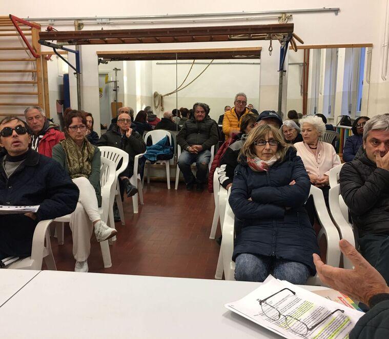 I cittadini che hanno partecipato all’incontro di sabato a Quercianella