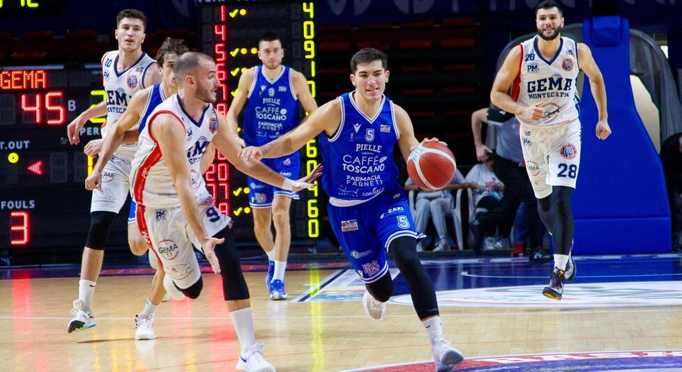 Rubbini in palleggio (foto Nucci)
