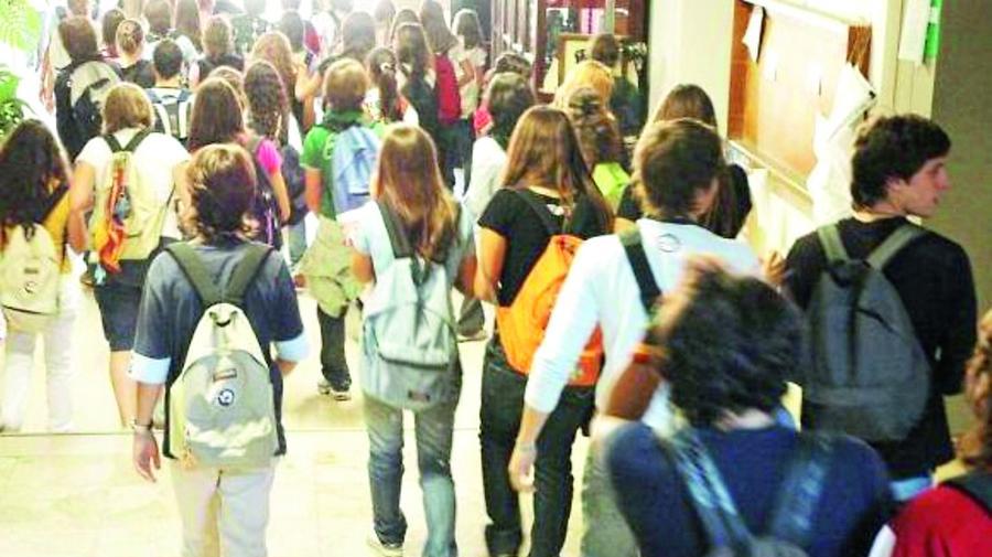 Modena, pochi posti alle scuole superiori: un comitato contro le esclusioni