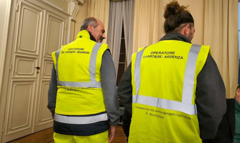 Livorno, ecco il pronto intervento rifiuti. Arrivano anche gli spazzini di quartiere