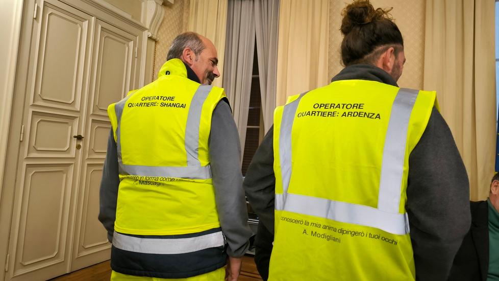 Livorno, ecco il pronto intervento rifiuti. Arrivano anche gli spazzini di quartiere