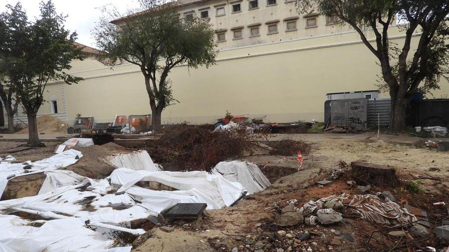 Il cantiere ieri mattina