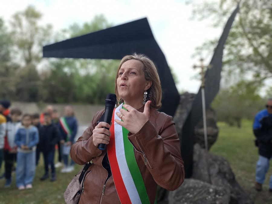 Capannoli, la sindaca Arianna Cecchini minacciata di morte: avrà la scorta. Ecco il motivo