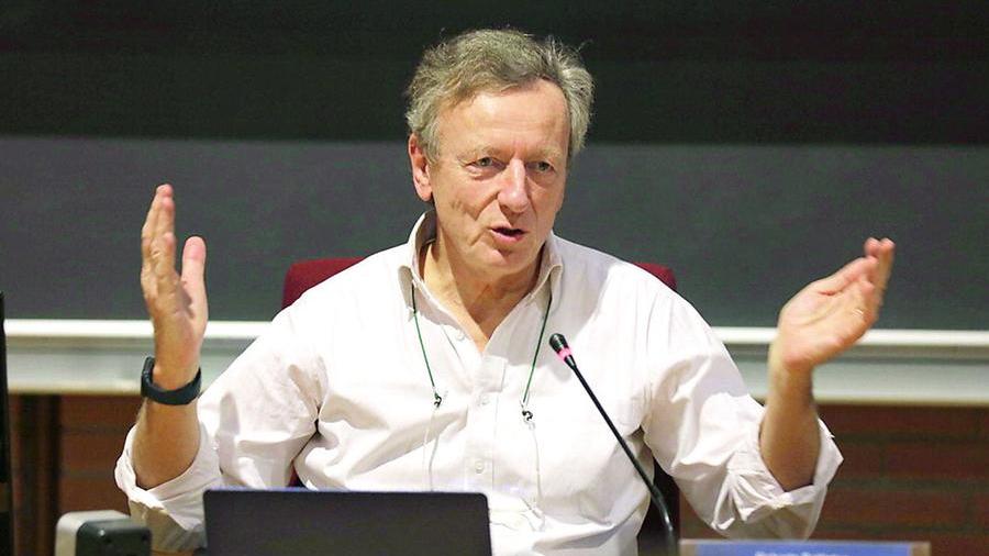 Lo scienziato Roberto Battiston