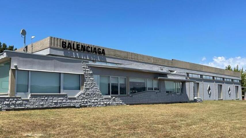 Cerreto Guidi, i banditi assaltano Balenciaga e speronano l’auto della guardia giurata