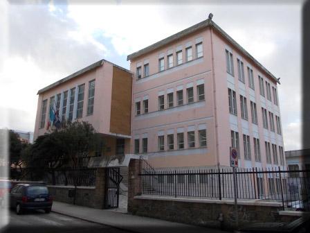Sassari la storica sede del Liceo "Spano" in via Montegrappa