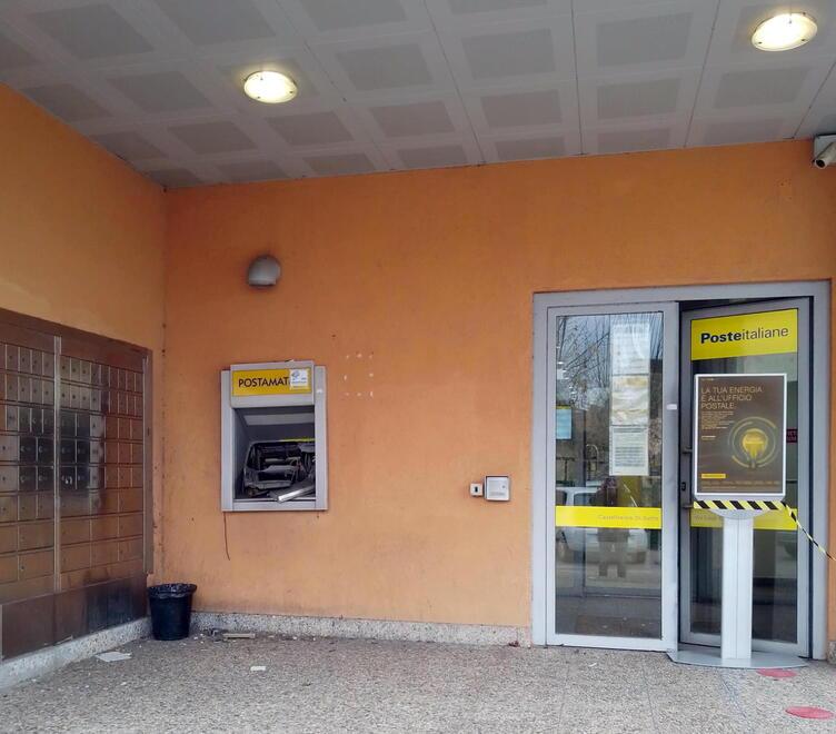 Castelfranco, ladri fanno esplodere il postamat ma è fuori uso e vuoto da settimane