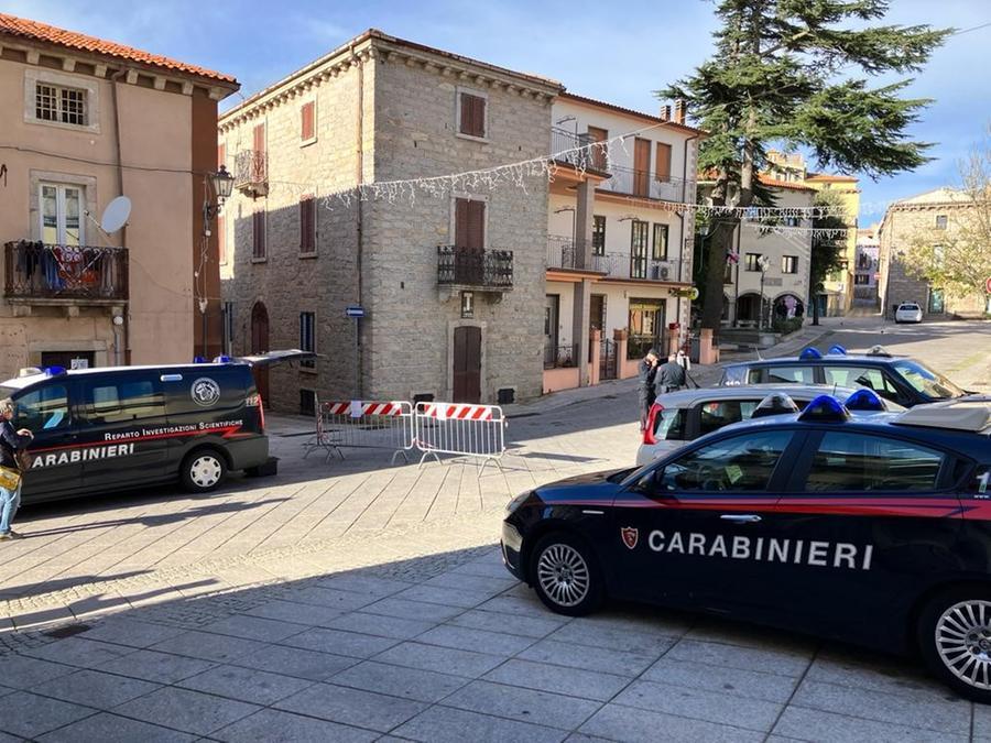 I carabinieri del Ris a Luras sulle tracce dell’omicidio Unida