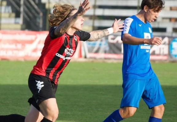 L’esultanza dei giocatori del Sant’Angelo nell’incontro vinto per 4-0 sul Prato
