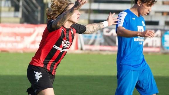 L’esultanza dei giocatori del Sant’Angelo nell’incontro vinto per 4-0 sul Prato