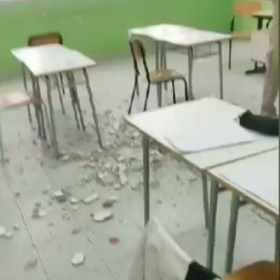 Le scuole italiane cadono a pezzi