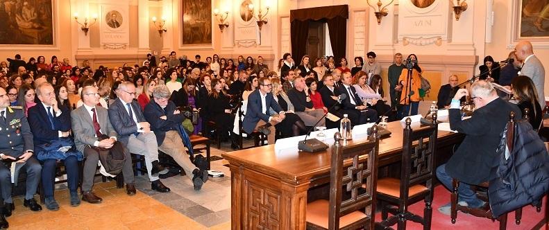 Sassari, pronto soccorso: in 10 mesi 101 donne vittime di violenza 