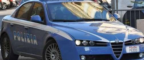 Una pattuglia della polizia