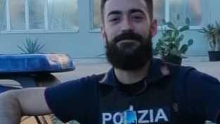 Salva un ventenne sul ponte di Calignaia, il racconto del poliziotto: «Ecco come l'ho aiutato»<br>