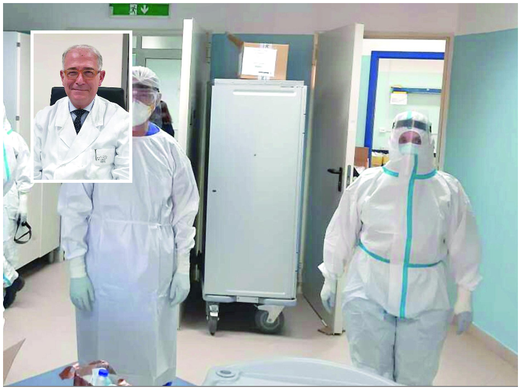 In alto a sinistra il professor Sergio Babudieri