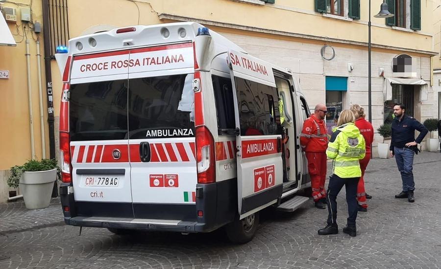 
	L'intervento dei soccorritori (foto Agenzia Bf)

