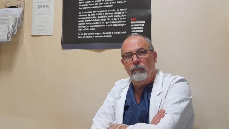 Aids a Livorno, l’allarme del primario Spartaco Sani: «C’è un sommerso clamoroso»