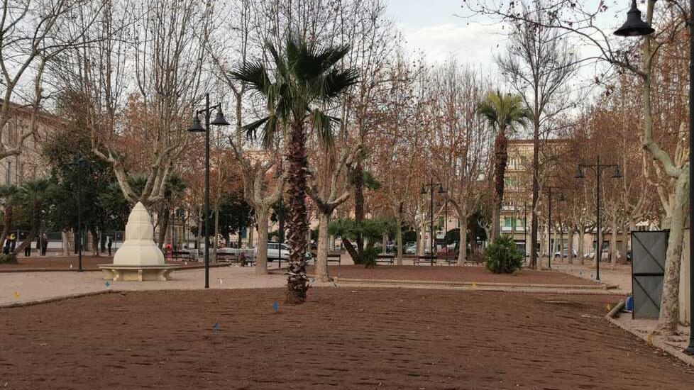 Piombino, piazza Dante, ora c’è una data: «Riapertura entro Natale»