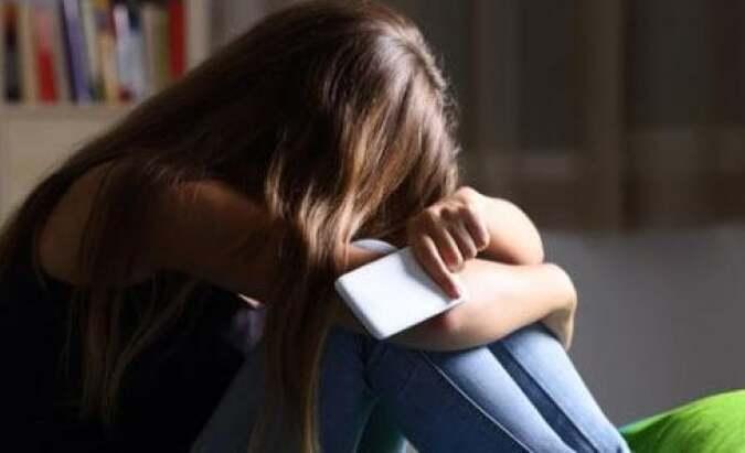 Invia foto hard della ex a familiari e amici: imprenditore patteggia la pena
