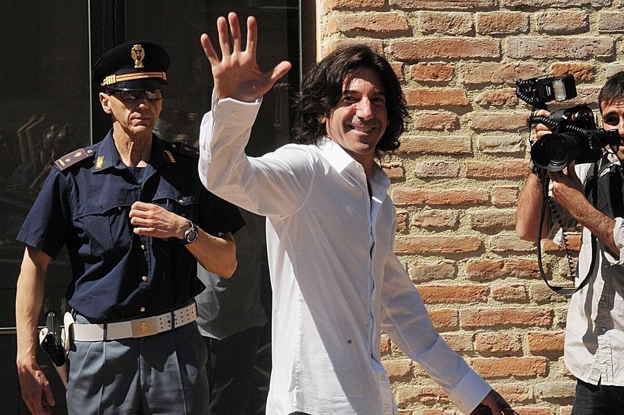 Sua maestà Stef Burns, a Livorno il chitarrista di Vasco in città per raccontarsi tra carriera e pezzi cult