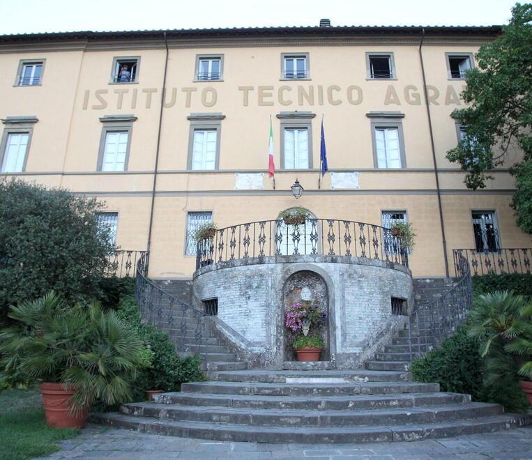 Pescia, dopo il Marchi caldaia ko in un’ala dell’agrario. Studenti pronti alla mobilitazione