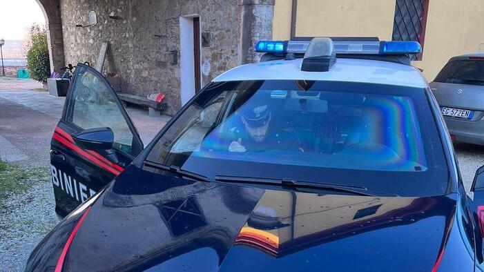 Lucca, prima il sesso e poi le minacce: «Ridammi i soldi o ti ammazzo»