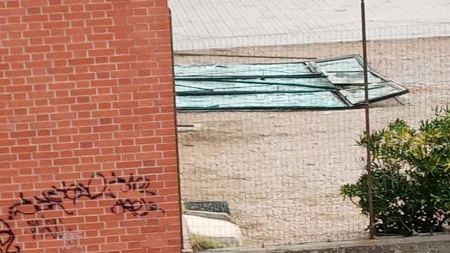 I danni alla scuola di via Provenzal