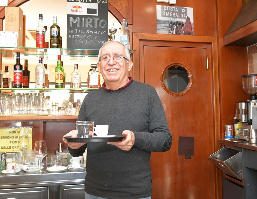 Olbia, Costantino Crudu lascia dopo 32 anni: nuova vita per lo  storico bar Iris