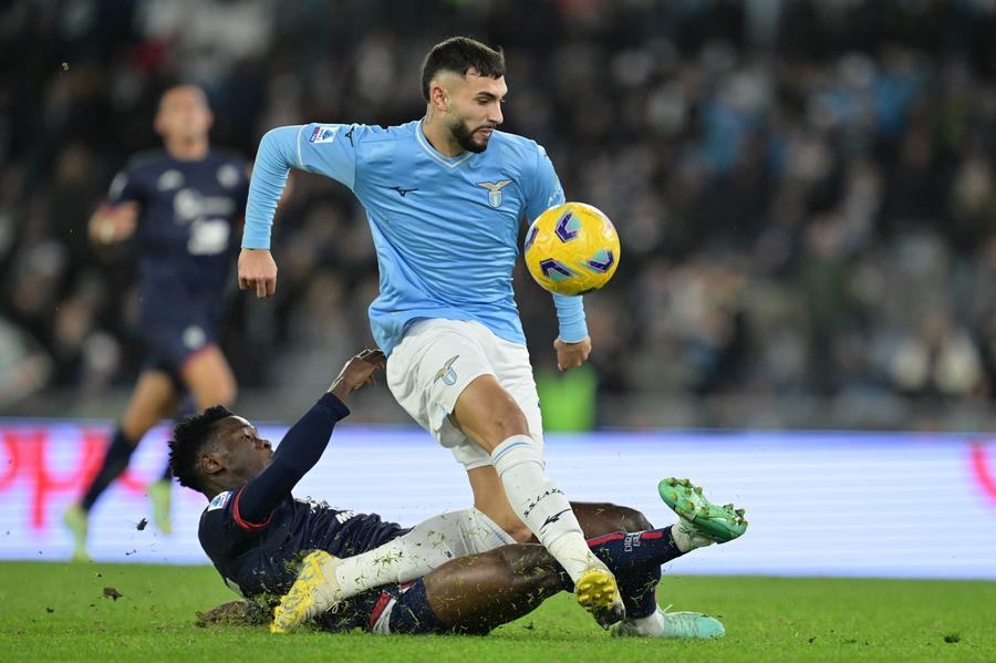 Il Cagliari cede 1-0 alla Lazio ma gioca una grande partita