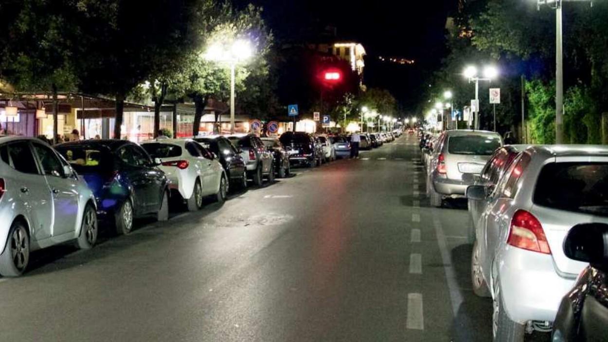 Via IV Novembre cuore della movida di Montecatini