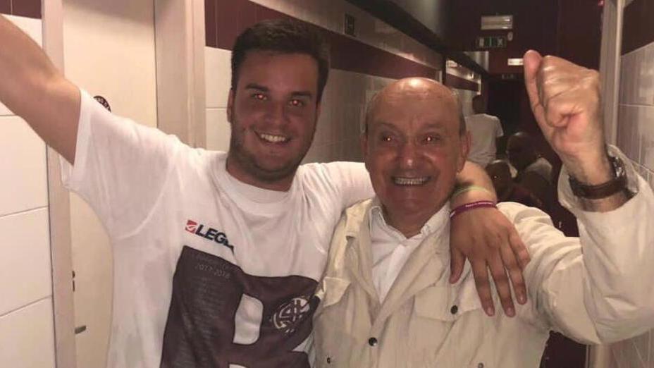 La gioia di Paolo Nassi col nipote Alberto Nassi che ha concesso la foto