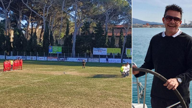 Il minuto di silenzio a inizio partita del Rosignano calcio con la Portuale Livorno e una foto di Massimo Foschi al mare