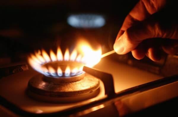Bollette del gas, calo dell’1,3% a novembre ma rispetto al 2020 le famiglie spendono il 56% in più