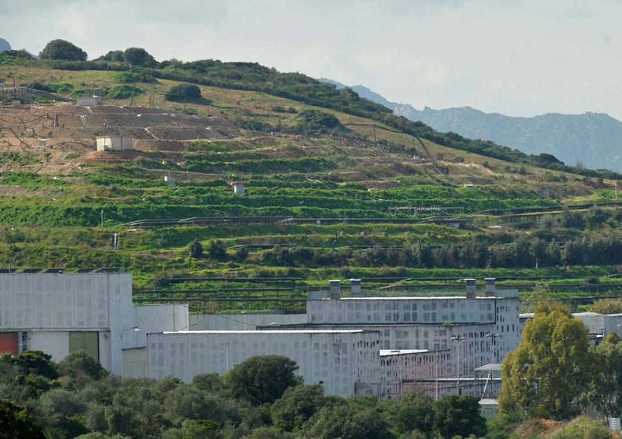 Olbia, boom di rifiuti in Gallura: la discarica cresce ancora