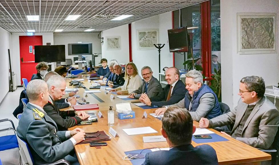 Firenze, ancora spaccate e furti nei negozi: in arrivo 800mila euro di ristori