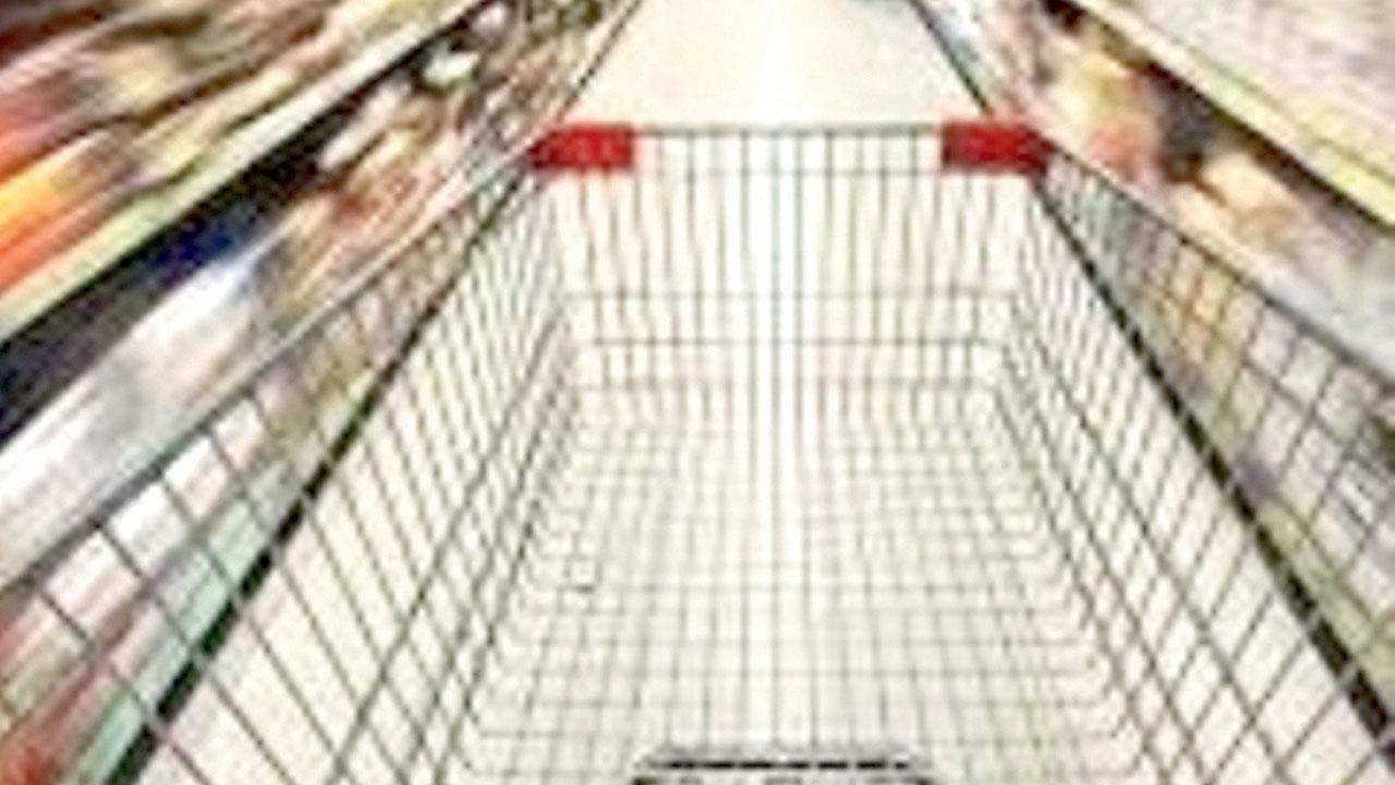 Meno consumi e prezzi in calo