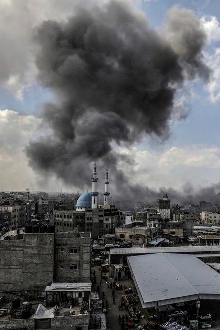 «Io a 4 anni sotto le bombe in Sri Lanka ora soffro per i civili di Gaza»