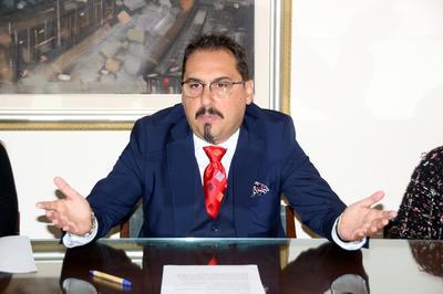 Sassari, guerra nei 5Stelle: il coordinatore regionale Ettore Licheri minaccia l’espulsione