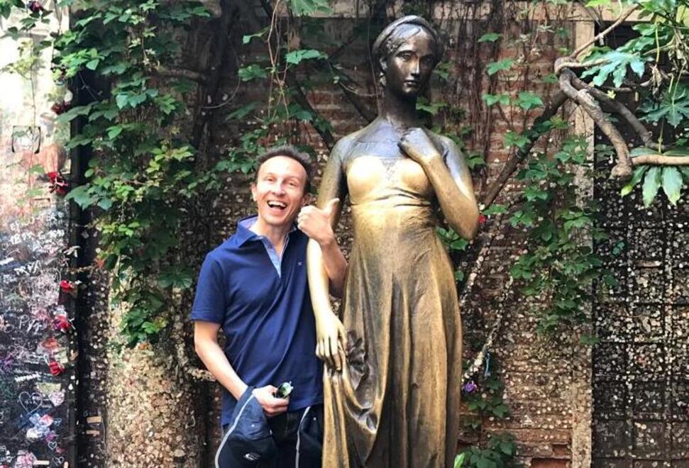 Lo striscione di Militello per la sua Pisa: «Con voi le emozioni più belle»