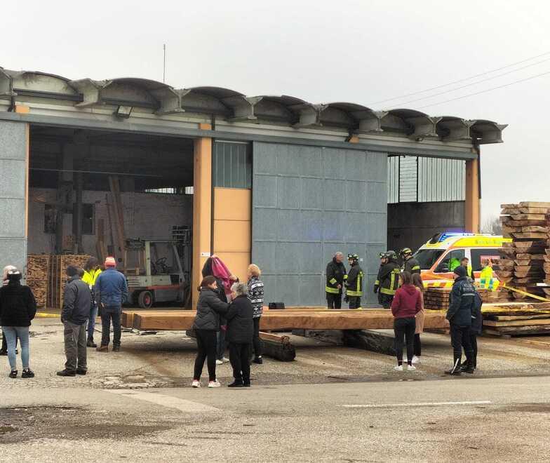 Santa Maria a Monte, precipitano nel vuoto per sei metri: gravissimi. Chi sono i feriti e la ricostruzione
