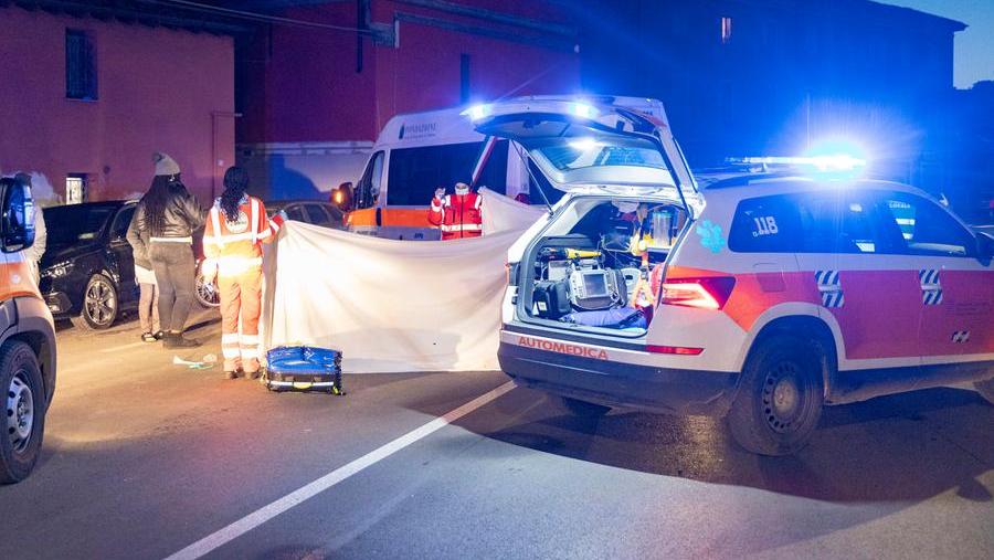 Modena, morto investito in bici: «Un pompiere unico»