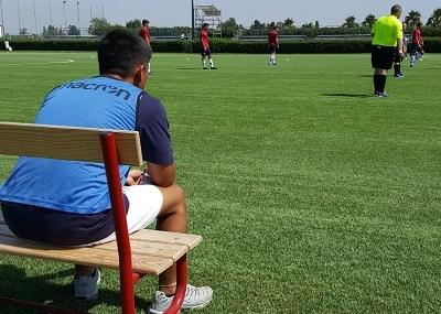 Livorno, gruppo di genitori contro l’Academy: «I nostri figli prigionieri». Il caso nel calcio-giovanile