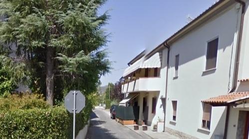 San Giuliano, la denuncia dei residenti: «Furti continui nelle case, abbiamo paura a uscire»<br>