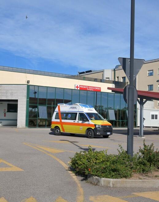 Olbia, un giorno da incubo: l’emergenza sulle spalle di un solo medico in turno