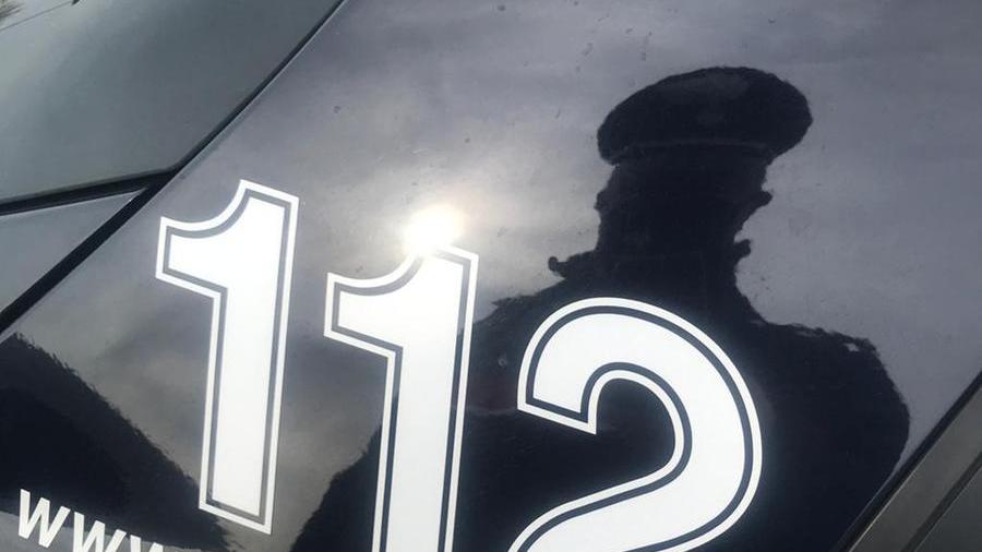 Ferrara, ingoia gli ovuli di eroina e cocaina: arrestato