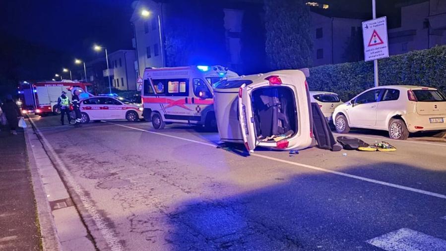 L'incidente in centro a Pontedera